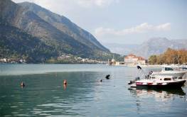 Image Via PixieBot - Image Scraper